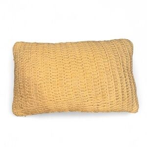 Yellow Woven Pillowcase